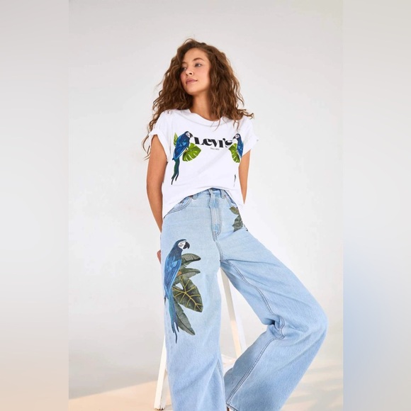 NWT Levi's x Farm Rio Women's Jeans High Loose Birds in Paradise - Picture 1 of 8